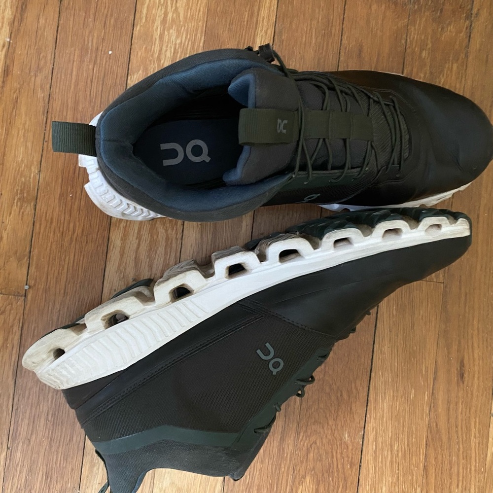 On Running Men’s waterproof shoes